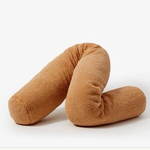 Buffy Wiggle pillow with Sherpa cover